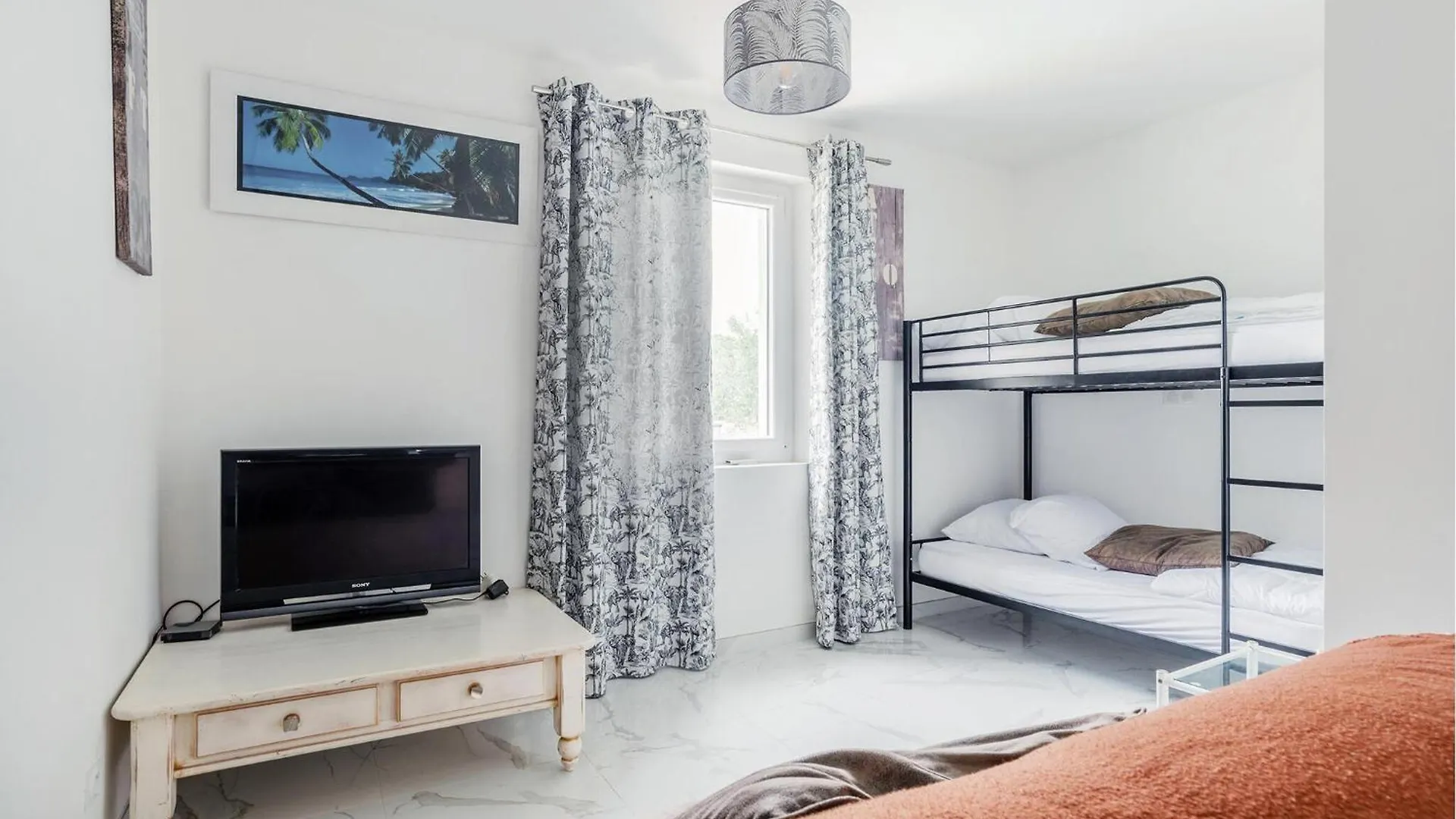 Beautiful Home In Saint-Maxime With Wifi Sainte-Maxime Holiday home